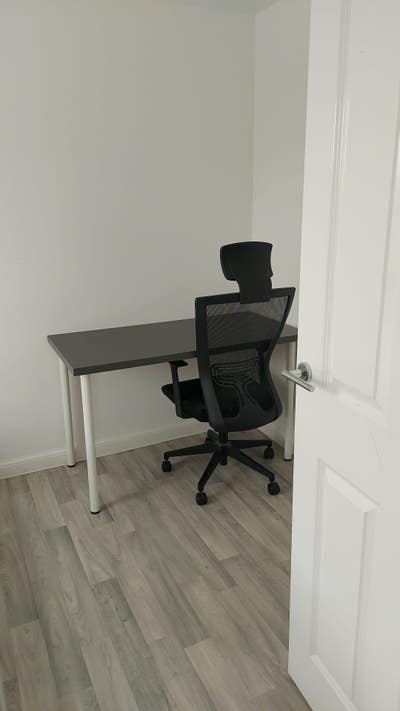Room available  for Rent in branded new home  Main Photo