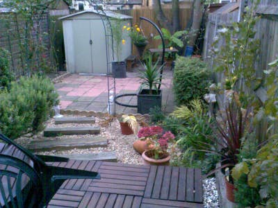 Big double room in a shared house with a garden Main Photo