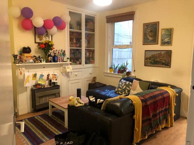 Double Bedrooms Available to Rent Main Photo