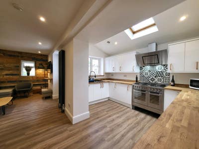Beautiful, fully renovated house in Mutley. Main Photo