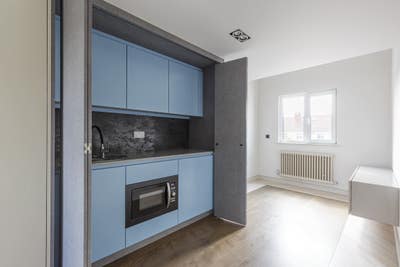 Brand new studio in a newly refurbished property Main Photo