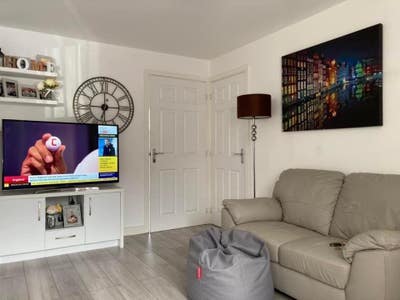 Double Room House Share Available Main Photo