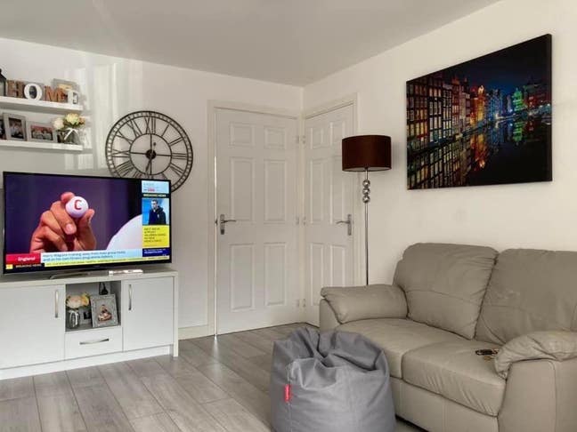 Double Room House Share Available Main Photo