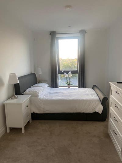 Double Room Furnished own bathroom incl bills Main Photo