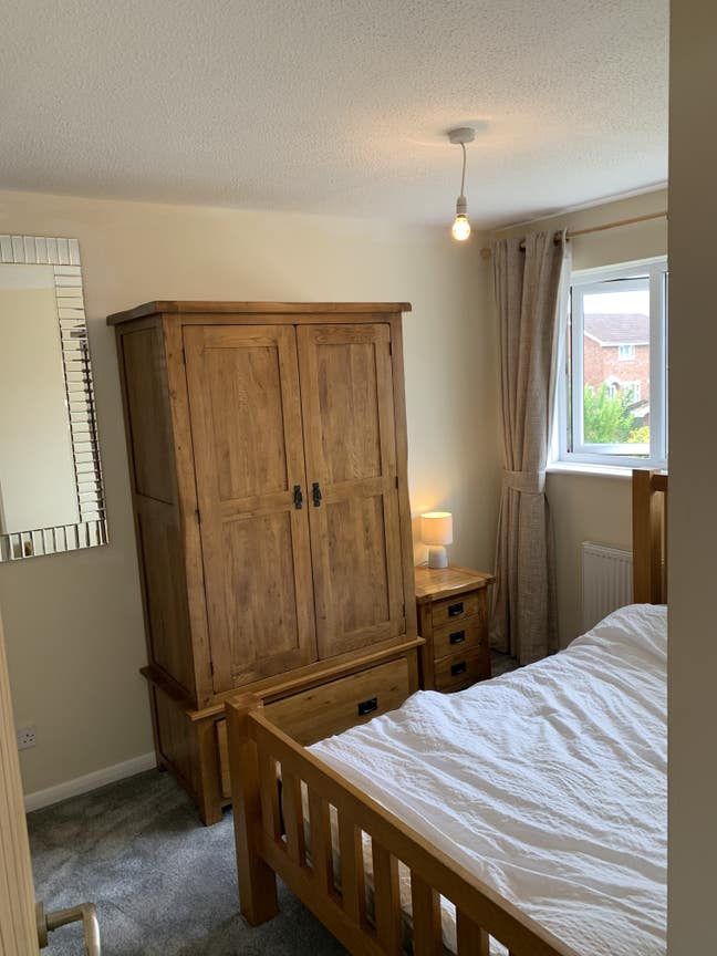 Double room in large 3 bed house Worle Wsm  Main Photo