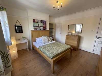 Double Room- Halesowen-near Rowley Regis station  Main Photo