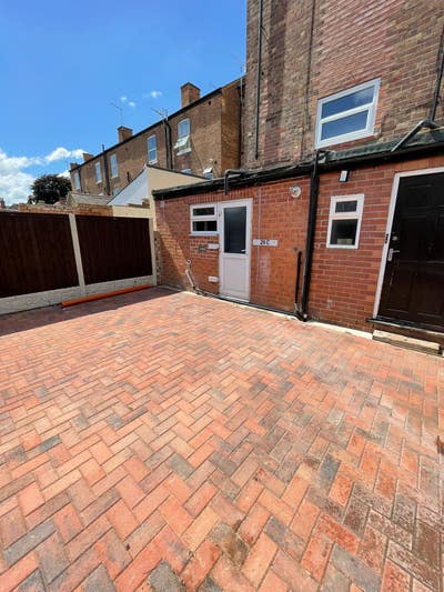 Newly Renovated 1 Bed Flat Available Immediately  Main Photo