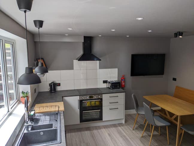Premium HMO in the centre of Northwich Main Photo