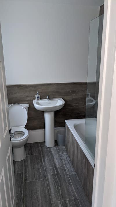 Single Room Available &pound;360/M, &pound;360 Deposit  Main Photo