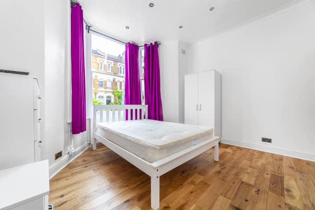 3 Bed Flat with Garden & Living Room in Hammersmit Main Photo