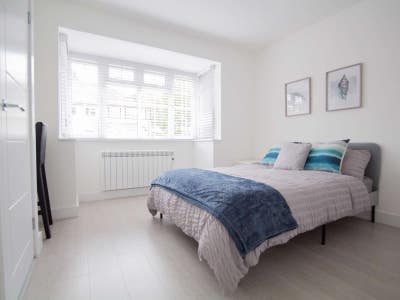 Nicest Co-Living in Epsom - **Luxury En-Suite** Main Photo