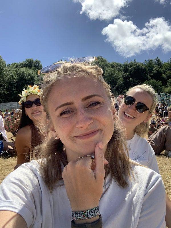 Couple looking for 1/2 bed flat in zone 2/3 Main Photo