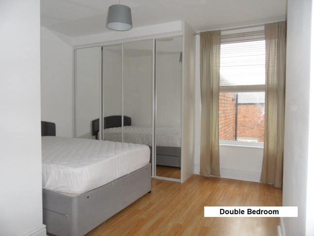 Double room with own kitchen Main Photo