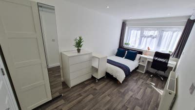 En Suite Room Southampton Centre -SO14 Main Photo