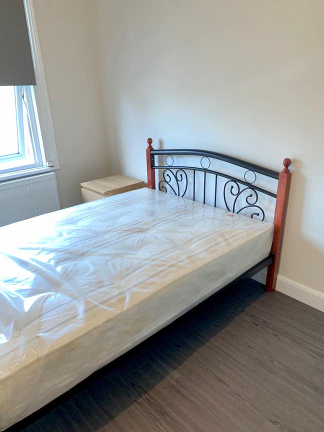 Double Room to let in Clapham bills inclusive  Main Photo