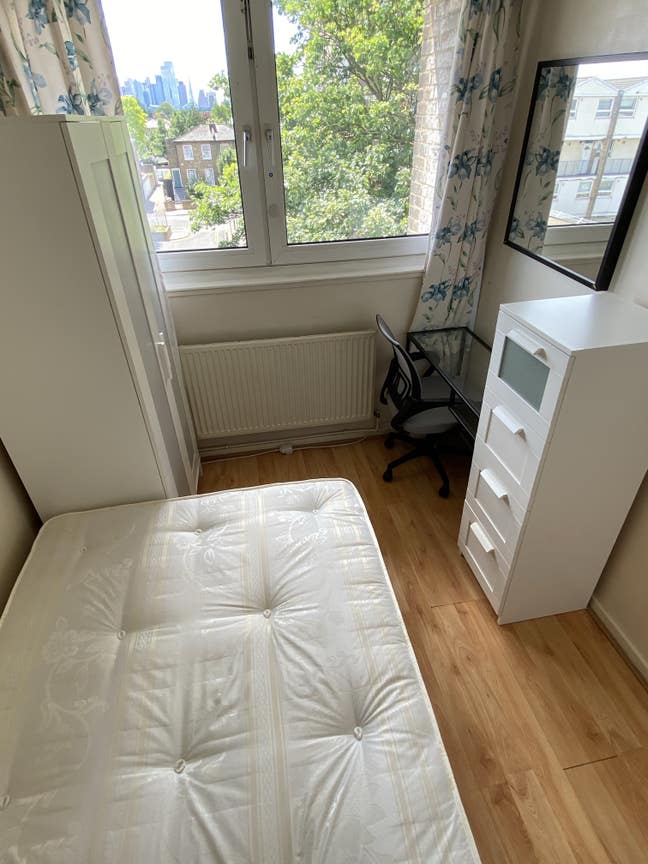 2 Min to Station-Free Cleaning Service Main Photo