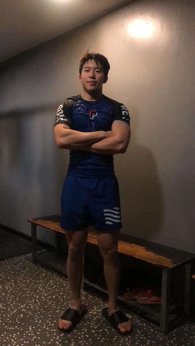 23 year-old male looking for a double room Main Photo