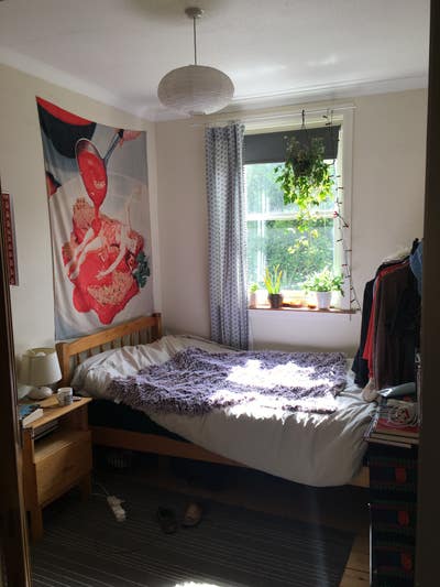 Flatmate wanted! Double room in lovely 2 bed flat. Main Photo