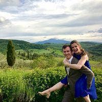 Quiet pair looking for weekday home  Main Photo