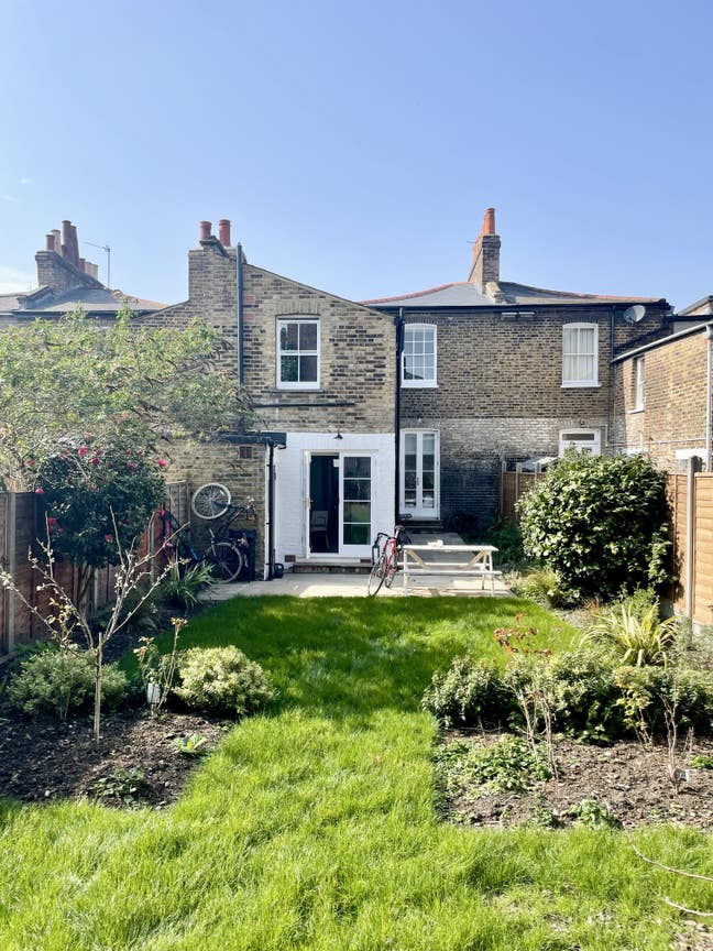 Two Double Rooms in Beautiful House, De Beauvoir  Main Photo