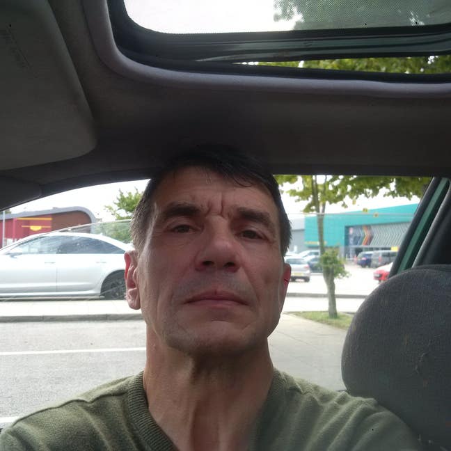 I am a male aged 62 looking for a single or d... Main Photo