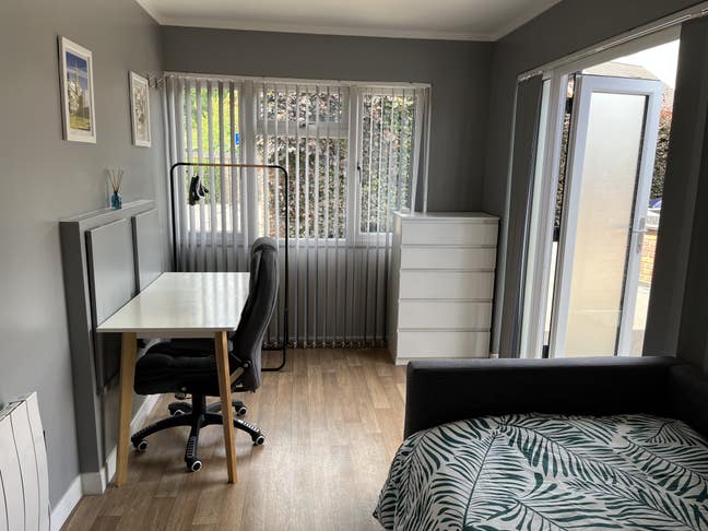 Perfect Self Contained Apartment on Earlham Rd NR4 Main Photo