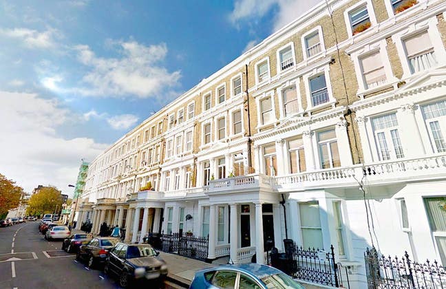 2  bed flat in West Kensington Main Photo