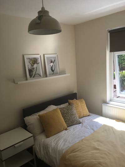 Double room in friendly house share 🏡 Main Photo