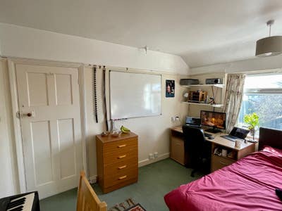 Furnished Large Double Room City Centre,Science Pa Main Photo