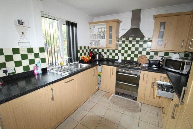 Double room to rent  Main Photo