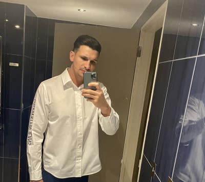 looking for room  Main Photo