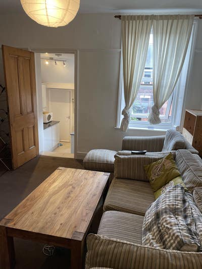 Very Large Room in Gosforth Newcastle to Rent  Main Photo