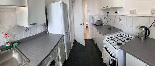 Big Double in Bethnal Green - Central Line  Main Photo