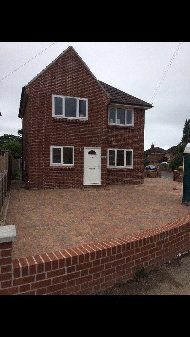 Room available in 3 bed detached house . Bills inc Main Photo