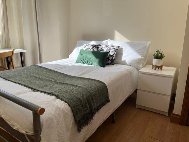 All Professional house share - BILLS INC Main Photo