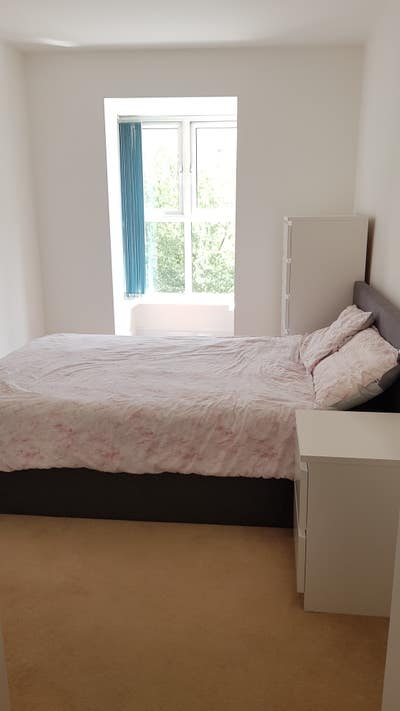 Double Room with own bathroom and River View Main Photo