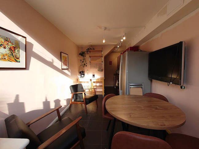  Room in Bermondsey Main Photo
