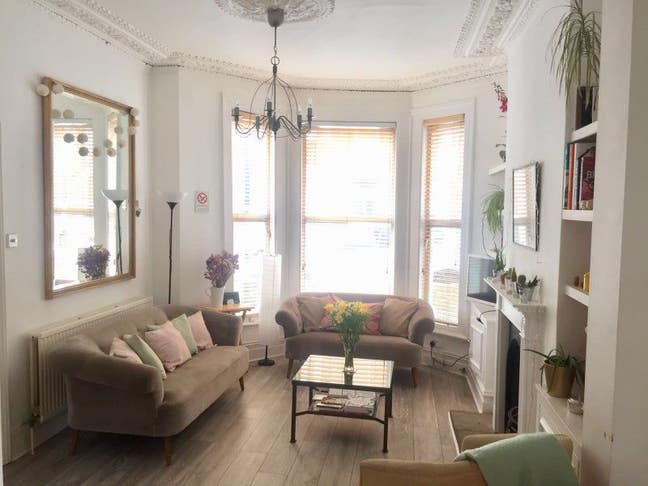 Huge double room in Clapham Main Photo