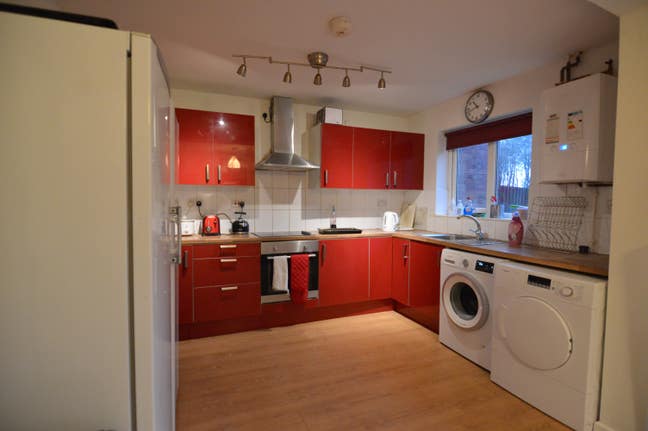 Modern 5 Bedroom En-Suite Shared House In Telford Main Photo