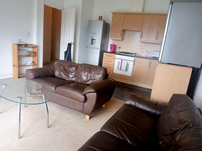 Top Floor Apartment in a Beautiful Location  Main Photo