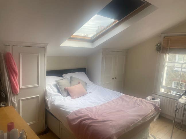Double Room in Spacious Clapham Junction Flat  Main Photo