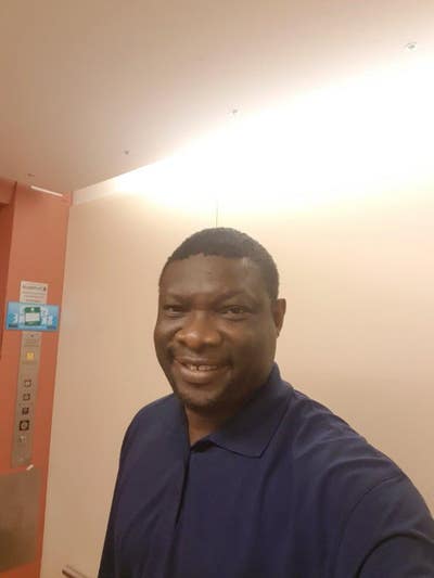 Professional Male seeks a single or double room Main Photo