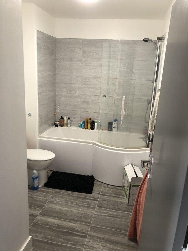 Spacious Double Room next to River Tyne Main Photo