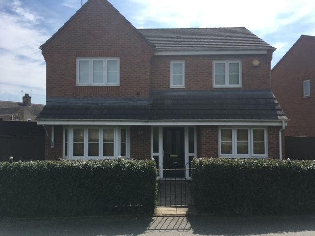 Executive House Main Photo