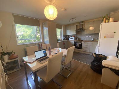  Double Room in Maida Vale Main Photo