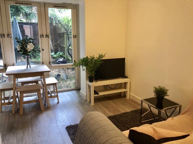 🚂 Lovely Double Room - Fulham Broadway - Gated  Main Photo