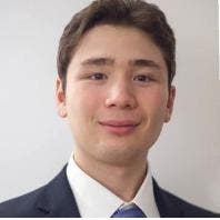 Professional Male seeks a single or double room Main Photo