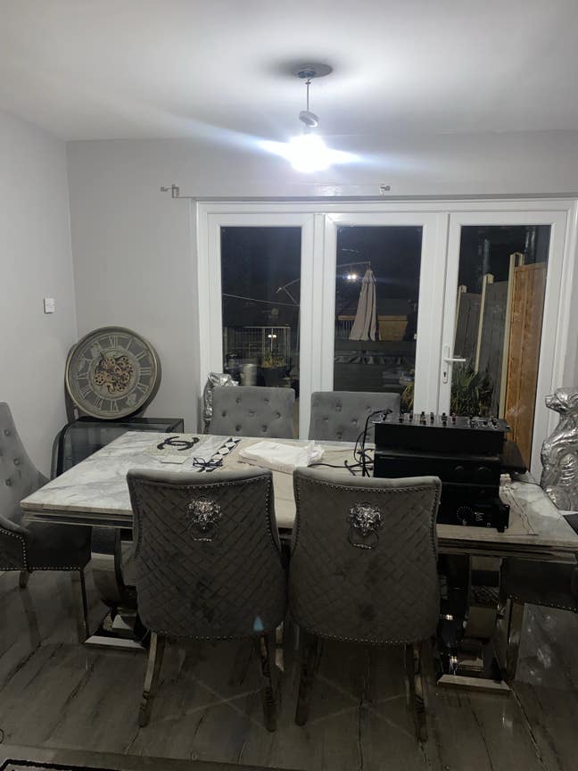 1 double rooms to let Main Photo