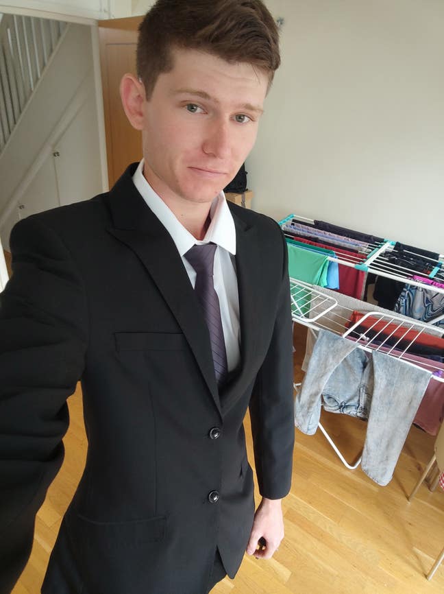 25 & 28 year old Males looking for rooms. Main Photo