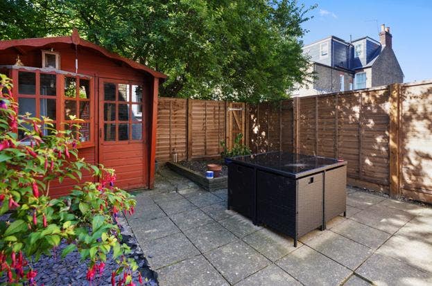 Beautiful flat with large garden in Chiswick Main Photo